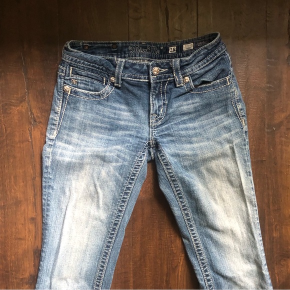 Rare cross miss me 🩷 - Picture 2 of 6